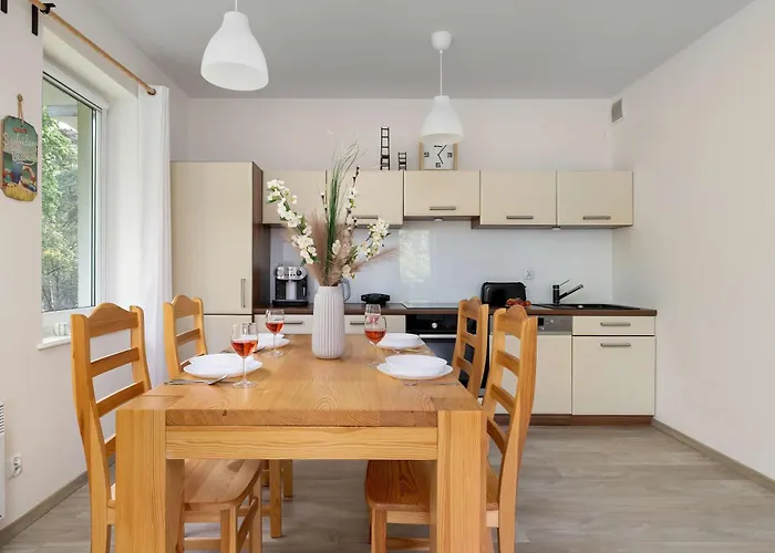 Gryfa Pomorskiego Spacious Close To The By Renters