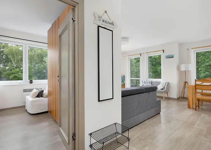 Gryfa Pomorskiego Spacious Close To The By Renters Appartamento *