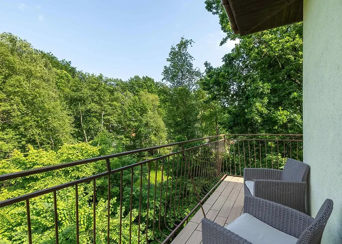 Gryfa Pomorskiego Spacious Close To The By Renters * Miedzyzdroje